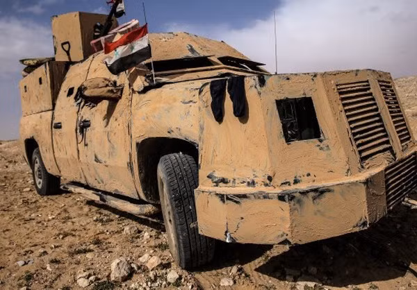 Xe bọc thép tự chế tham gia chiến dịch giải phóng Palmyra.