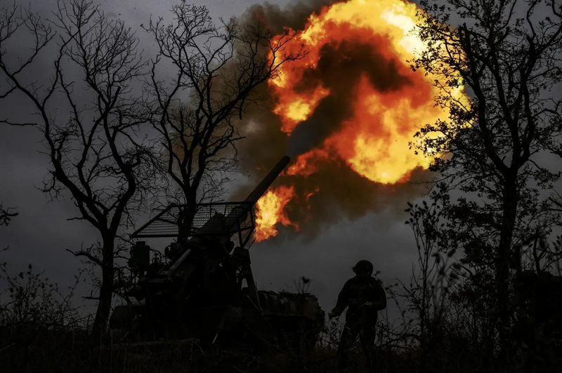 Các nhà phân tích cho rằng Điện Kremlin đang chạy đua để giành được càng nhiều lãnh thổ càng tốt trước khi Tổng thống đắc cử Donald J. Trump nhậm chức vào tháng tới và bắt đầu thúc đẩy các cuộc đàm phán hòa bình với các điều khoản có khả năng được định hình dựa trên vị thế của mỗi bên trên chiến trường. Ảnh: RIA Novosti.