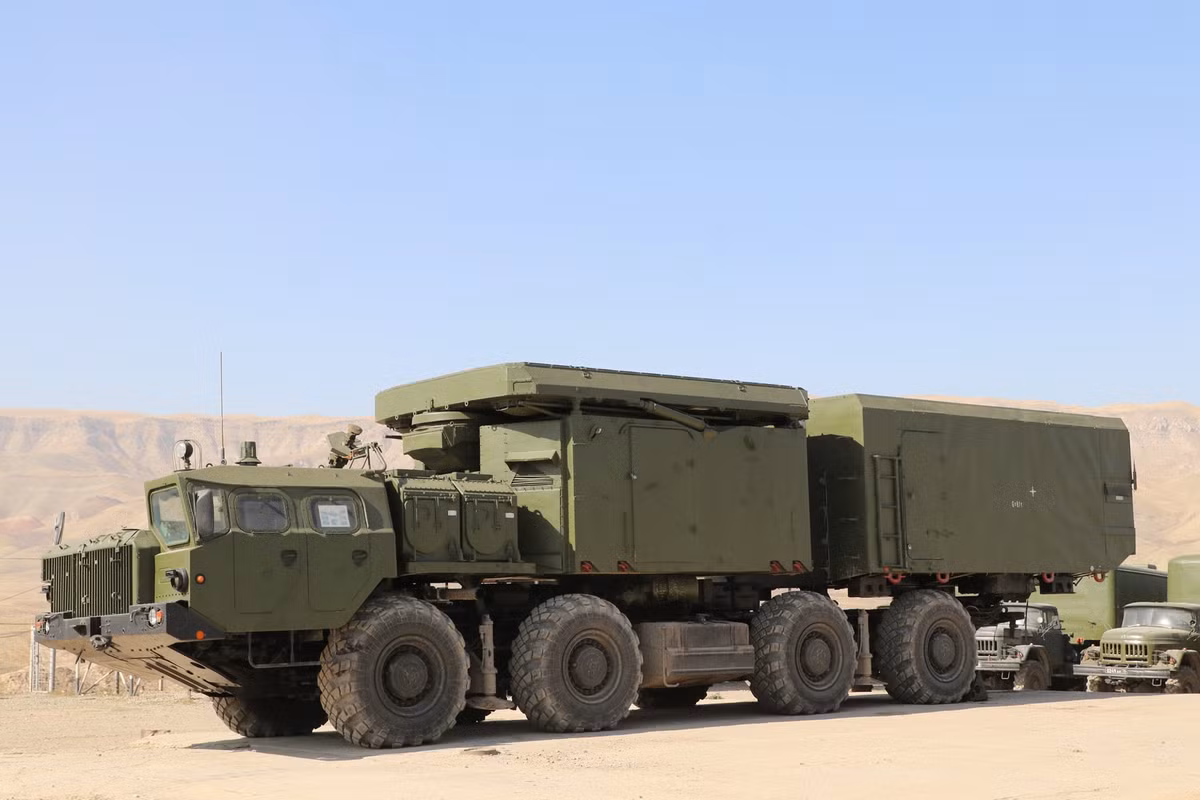 Theo thông báo mới nhất, hệ thống tên lửa phòng không tầm xa S-300PS này sẽ được đưa tới căn cứ quân sự số 201 của Nga nằm trên lãnh thổ nước cộng hòa Tajikistan.