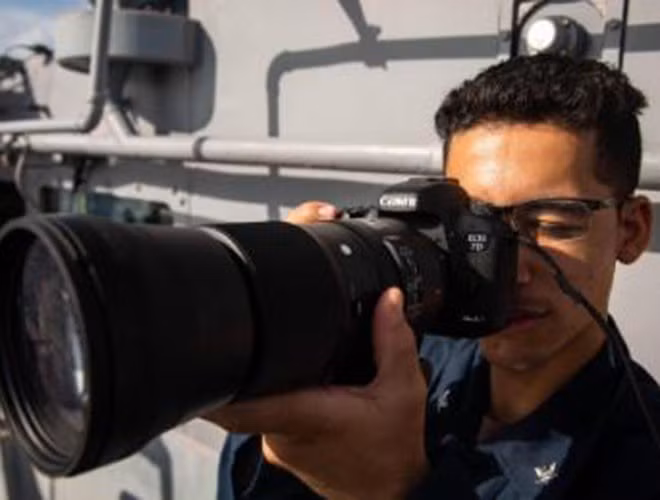 Người phát ngôn của Hạm đội 7 Mỹ khẳng định, quyền tự do hoạt động hàng hải này đã duy trì các quyền, sự tự do và sử dụng hợp pháp trên biển được luật pháp quốc tế công nhận.