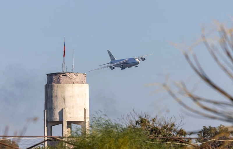 Quan điểm này đánh dấu một sự thay đổi so với những chỉ trích trước đây của Israel đối với vai trò của Nga tại Syria, nơi hệ thống phòng không của Nga đôi khi hạn chế các cuộc không kích của Israel nhằm vào các mục tiêu Iran. Ảnh: Reuters