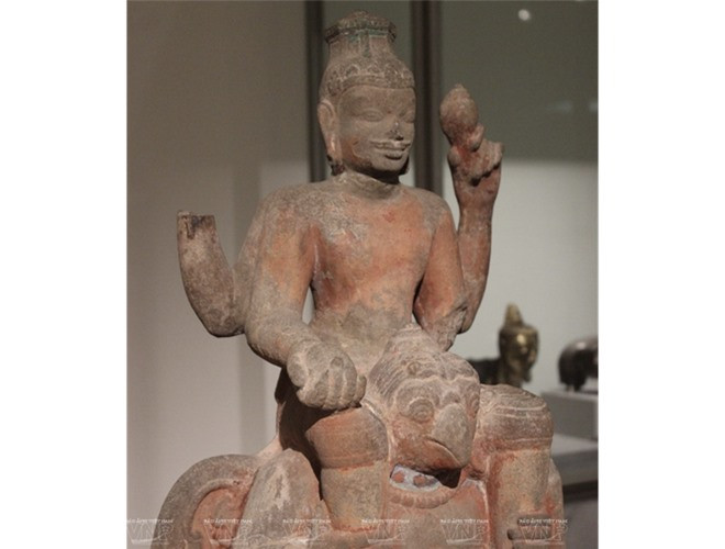 Tượng cổ Việt Nam.