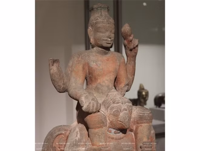 Tượng cổ Việt Nam.