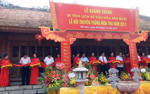 Hiện nay, Yết Kiêu được lập đền thờ ở xã Yết Kiêu, huyện Gia Lộc, tỉnh Hải Dương và đền Phủ Võng bên sông Vân ở thành phố Ninh Bình. Tại quê mẹ của ông ở làng Lôi Động, xã Tân An, huyện Thanh Hà (Hải Dương), Yết Kiêu được suy làm thành hoàng.