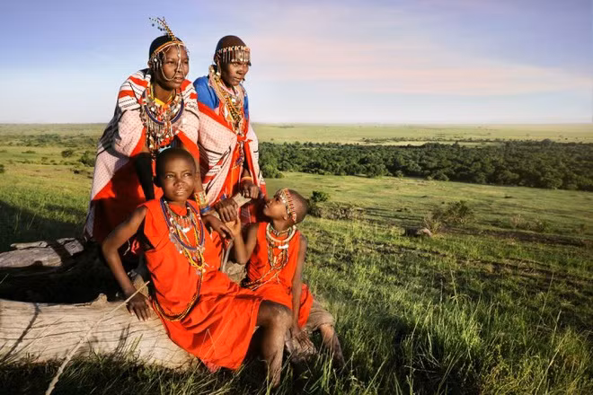 Người Maasai (có tài liệu ghi là Masai) là một nhóm dân tộc thuộc chủng tộc Nilotic bán du mục sinh sống ở Kenya và phía bắc Tanzania (châu Phi). Hiện nay, khoảng 840.000 người Maasai sống ở Kenya hơn 377.000 người sống ở Tanzania.