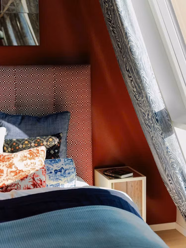 Y tuong phong ngu mau do theo nhieu phong cach khac nhau-Hinh-13