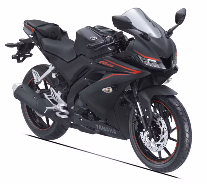 Yamaha R15 V3.0 2017 được đánh giá có ngoại hình khá giống với chiếc YZF-R6 2017, đặc biệt là khe hút gió lớn và cụm đèn pha đôi. Mẫu xe này nằm trong phân khúc 150cc mới nhất của hãng xe Nhật Bản được trang bị khá nhiều công nghệ mới tiên tiến, hiện đại.