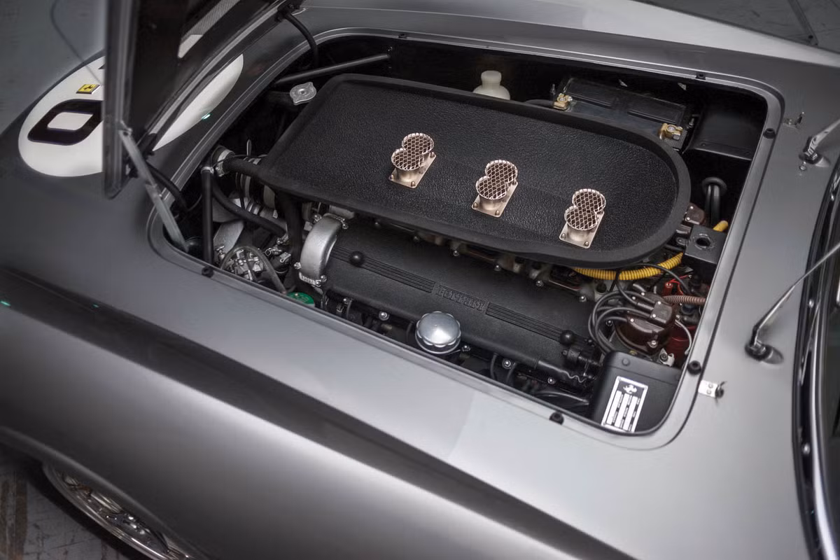 "Trái tim" của biến thể này là khối động cơ Tipo 168 V12, SOHC, dung tích 2.953 cc, sản sinh công suất 270 mã lực tại 7.000 vòng/phút.