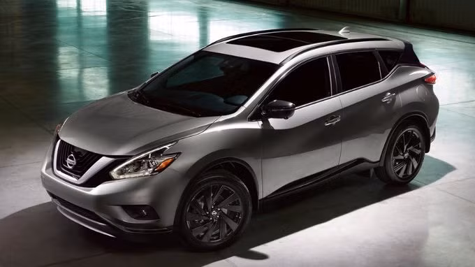 Đối với khách hàng muốn có thêm hệ thống cảnh báo điểm mù tiêu chuẩn và hệ thống cảnh báo phương tiện phía sau khi lùi, hãng xe ôtô Nissan sẽ có thêm phiên bản Murano SV 2018 giá 33.850 USD (760 triệu đồng).