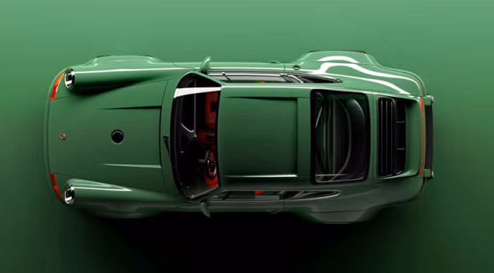 Những chi tiết nhằm tăng tính động lực như cản trước/sau, cản lướt gió, khung gầm cải tiến và sử dụng những vật liệu nhẹ như titan, magie, sợi carbon và những vật liệu tiên tiến khác đã giúp giảm trọng lượng xe chỉ còn 990kg, giúp xe chạy nhạy nhanh hơn cũng được áp dụng.