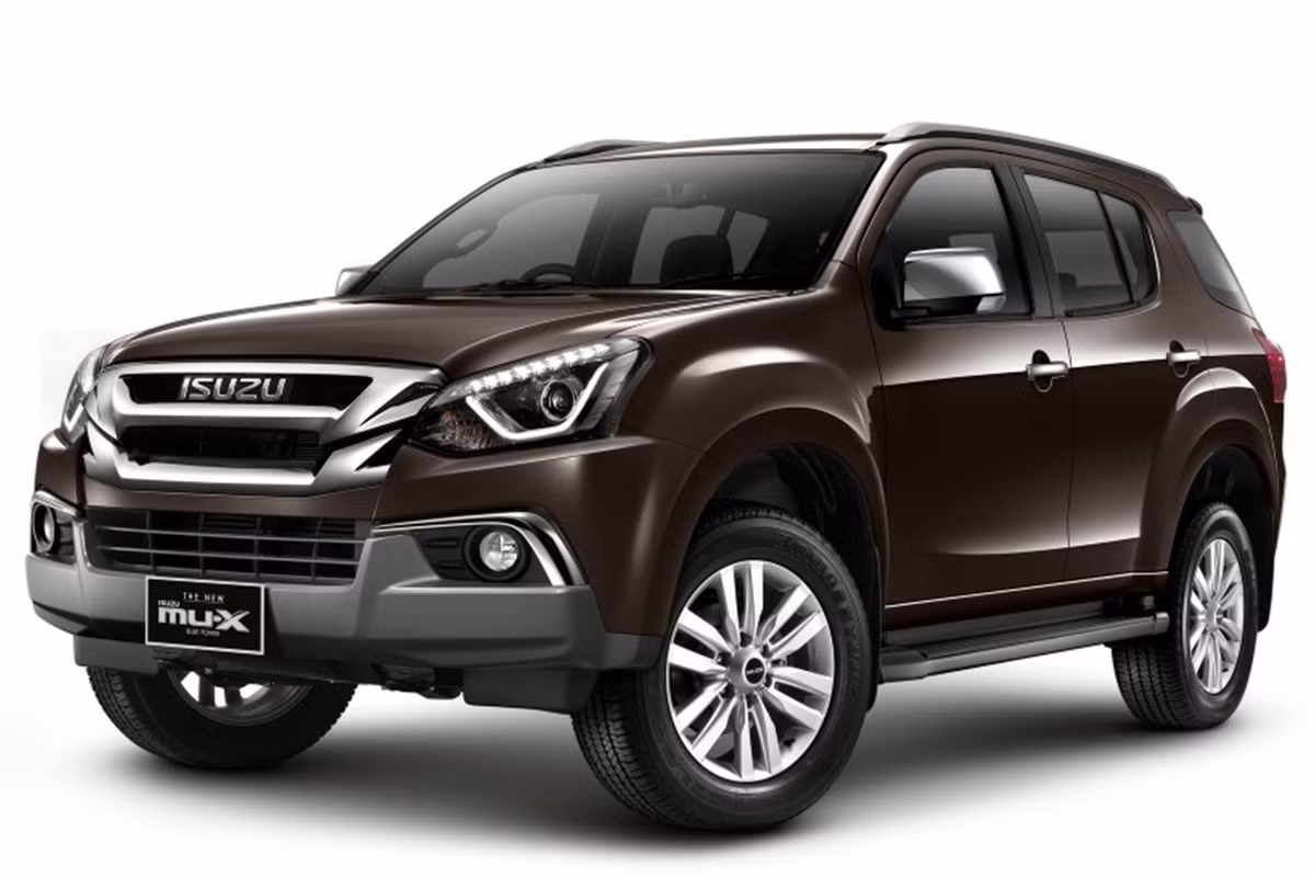 Isuzu mu-X là mẫu SUV 7 chỗ, được xây dựng trên khung gầm chiếc xe bán tải D-Max, xe sở hữu ngoại hình cơ bắp, động cơ mạnh và bền bỉ. Isuzu mu-X được nhập khẩu nguyên chiếc vào Việt Nam với mức giá dao động từ 899-990 triệu đồng.