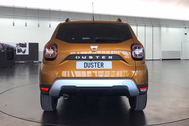 Về khả năng vận hành, dự đoán xe sẽ sử dụng động cơ có dung tích từ 1,2 - 2.0 lít. Trong đó chắc chắn có bản động cơ xăng TCe 1,2 lít và một bản máy dầu dCi 1,6 lít mới. Đi kèm với động cơ kể trên là hệ dẫn động cầu trước, còn bản cao cấp hơn sử dụng hệ dẫn động 4 bánh.