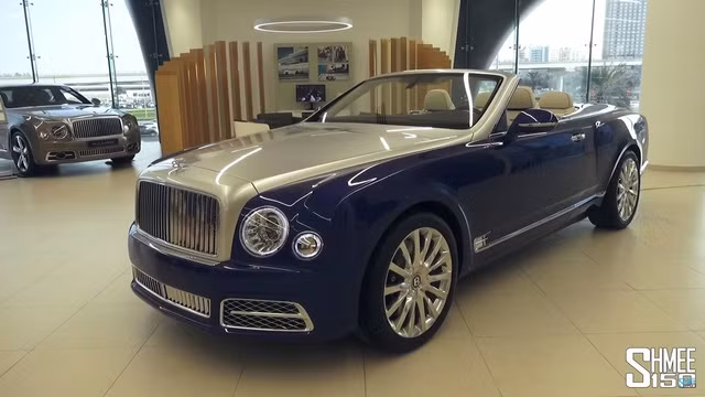Thế hệ mới nhất của mẫu siêu xe sang Bentley Mulsanne Grand Convertible phiên bản mui trần vừa chính thức được công bố tại showroom lớn nhất của hãng xe Anh Quốc đặt ở Dubai. Được biết, bản đặc biệt này chỉ có 19 chiếc được sản xuất và bán ra thị trường Thế giới.