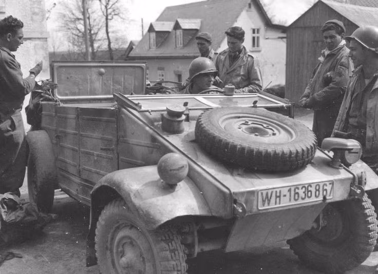 Type 181 được coi là phiên bản dân dụng của Kubelwagen, chiếc xe do huyền thoại Ferdinand Porsche thiết kế dưới sự chỉ đạo của Adolf Hitler.