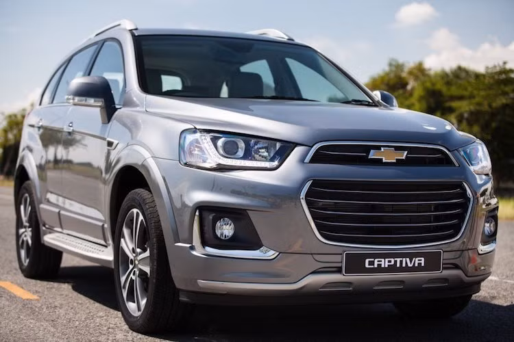 Cái tên tiếp theo là mẫu Chevrolet Captiva với doanh số bán ra chỉ 57 chiếc trong tháng 1/2017. Mẫu xe này hiện có giá bán 879 triệu đồng tại thị trường Việt Nam.