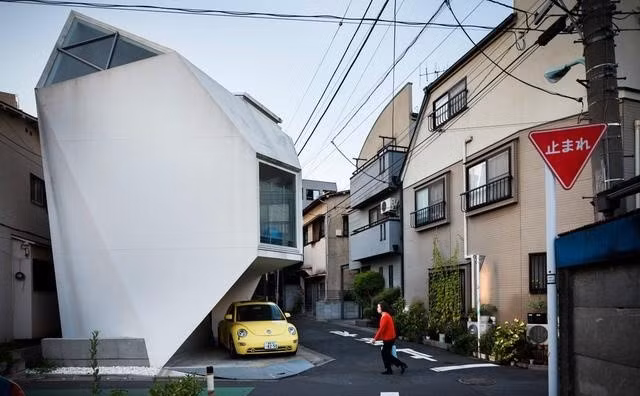 Ngôi nhà có hình thù độc đáo mà bạn sẽ chẳng thấy ở đâu trên thế giới này.