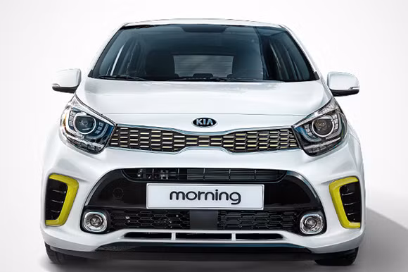 So với các phiên bản tiêu chuẩn, diện mạo của Kia Morning 2018 nổi bật với thiết kế thể thao cùng đường nét sắc sảo. Một điểm dễ nhận biết là phong cách của xe dường như được lấy từ mẫu hatchback Kia Rio lớn hơn. Phần đầu xe là bộ lưới tản nhiệt dạng 'mũi hổ' đặc trưng lớn, đèn pha mới sử dụng công nghệ halogen kết hợp ở hai bên là đèn ban ngày LED.