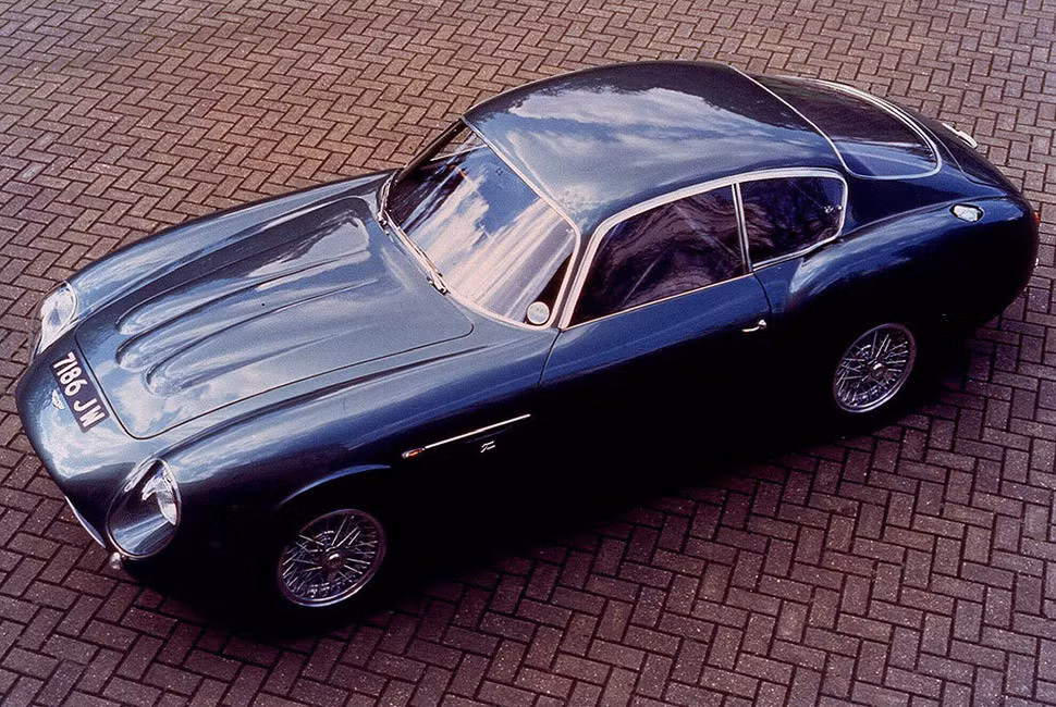 Hãng xe đua nổi tiếng Aston Martin cũng từng ký hợp đồng với Zagato để độ lại DB4 GT ngằm cải thiện thành tích trên đường đua quốc tế. DB4 sau trở thành một trong những thiết kế thú vị nhất của Zagato nhờ thiết kế thân bo tròn để tạo cấu trúc khí động học và đã gỡ bỏ được khoảng 40 kg trên DB4 GT so với trước đó. Hiện nay theo thống kê có khoảng hơn 20 chiếc xe này còn tồn tại và có giá lên đến 1 triệu USD/chiếc.