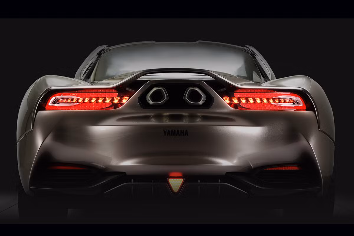 Kết cấu thân xe được ứng dụng vật liệu sợi carbon cùng quá trình xử lý tiên tiến mang tên iStream phát triển bởi Gordon Murray, chuyên gia thiết kế McLaren P1, hứa hẹn sẽ đem tới "sự kết nối" giữa người lái và chiếc xe giống như môtô.