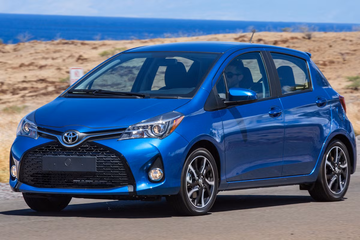 Hiện giá bán Yaris 2017 tại thị trường Nhật Bản từ 1.181.520 - 2.237.760 Yên (khoảng 232 đến 439 triệu đồng). Dự kiến, xe sẽ ra mắt thị trường châu Âu trong triển lãm Geneva năm nay, diễn ra vào tháng 3 tới.