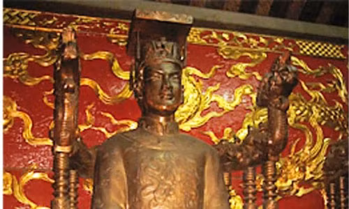 Bi an loi nguyen dang so cua 2 vi vua bi “buc tu” chet trong lich su