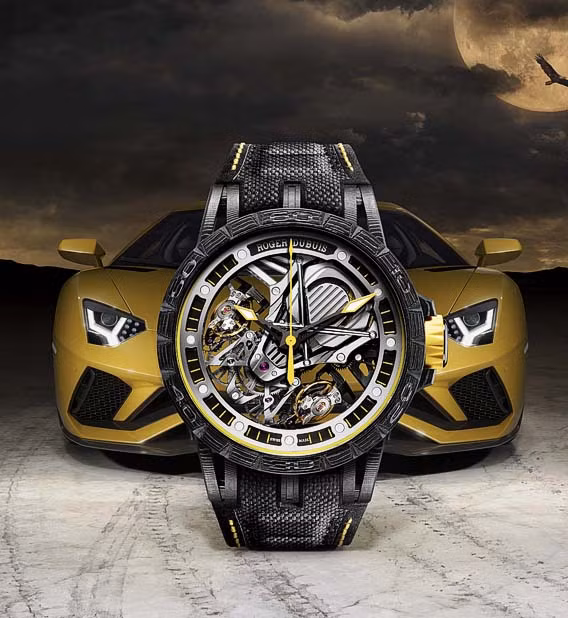 Roger Dubuis cùng chiến hữu Lamborghini vừa giới thiệu 2 mẫu đồng hồ sang trọng trị giá khủng hơn 4 tỷ đồng mang tên chính của hai thương hiệu. Tất cả các thiết kế bên ngoài của siêu đồng hồ Lamborghini đều lấy cảm hứng từ động cơ V12 của siêu xe Aventador S tạo sự hứng khởi tột độ cho những tín đồ mê thương hiệu "bò tót" nước Ý.