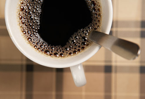  Cà phê Cà phê có thể làm giảm sự trao đổi chất và giúp bạn giảm cân. Tuy nhiên, sẽ vô tác dụng nếu bạn lại chọn thêm lớp topping giàu calo.