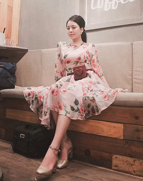 Trâm Anh sở hữu cả một kho váy áo với những bộ cánh cực kỳ điệu đà. Ảnh: a4vn.