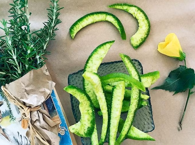 Ngoài ra, bạn có thể kết hợp vỏ bưởi với bí đao cũng cho hiệu quả giảm cân rất tốt. Ảnh: tamsugiadinh.