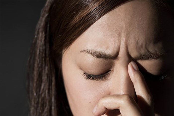 Thậm chí, những người bị rối loạn máu có thể gặp biến chứng gây tử vong nếu hít phải nấm mốc khi sống ngôi nhà ẩm mốc. Ảnh: anninhthudo.