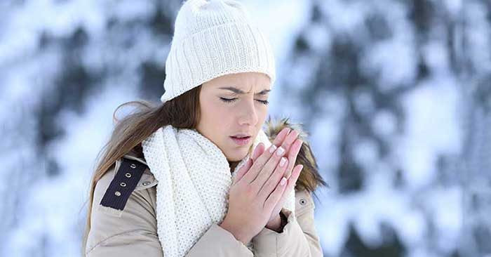 Tiếp xúc với nhiệt độ lạnh có thể giúp làm tăng tốc độ quá trình trao đổi chất thông qua việc kích thích hoạt động của mỡ nâu trong cơ thể. Ảnh: thethaohcm.