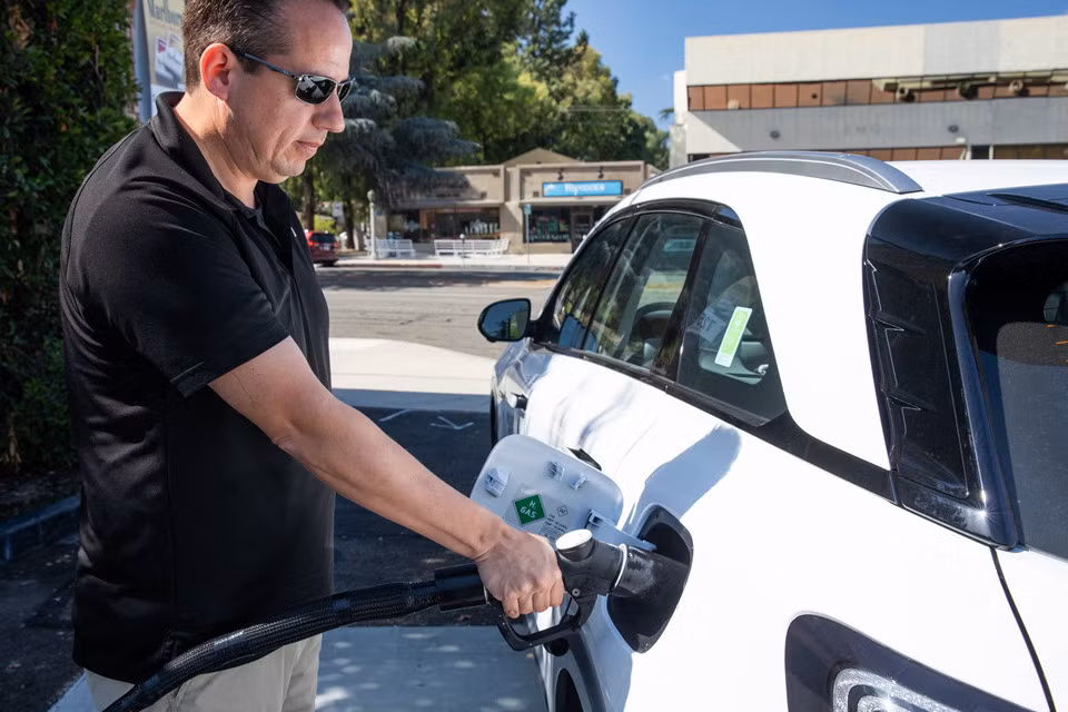 Bên cạnh nhiên liệu oxy và hydro, Nexo còn có thể sử dụng các dạng nguyên liệu như sơn polyurethane từ dầu đậu nành, sợi vải sinh học từ tre, nhựa sinh học được chiết suất từ mía để tạo ra năng lượng điện.