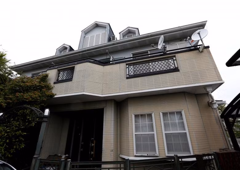 Đây là phía ngoài nhà riêng của CEO Seiichiro Nishimoto.