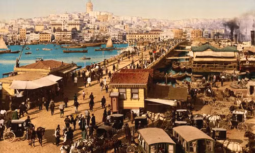 Từ thế kỷ 19, Istanbul mở rộng về phía Bắc và trở thành một trong những thành phố nổi tiếng nhất thế giới với những giá trị văn hóa - lịch sử quý giá.