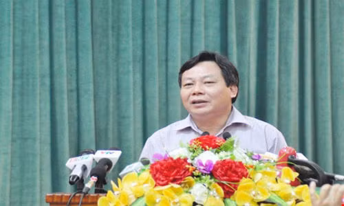 Thanh uy Ha Noi cam on bao chi trong vu Dong Tam