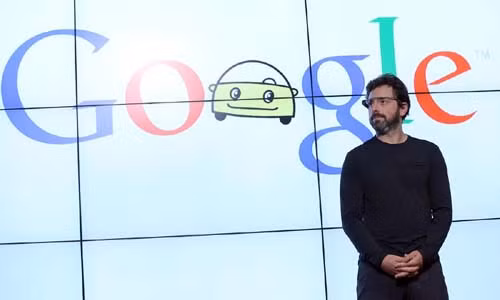 Chia sẻ về quan điểm thành công, tỷ phú Sergey Brin nói: “Hẳn ai cũng muốn trở nên thành công, nhưng không chỉ thế, tôi muốn được mọi người nhìn vào và coi như một hình mẫu của sự sáng tạo, lòng tin cậy và đạo đức”.