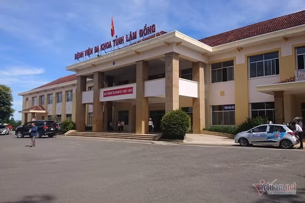 Truong phong tai Dak Lak muon bang chi gai de thang tien: Lo gia the nha chong-Hinh-2