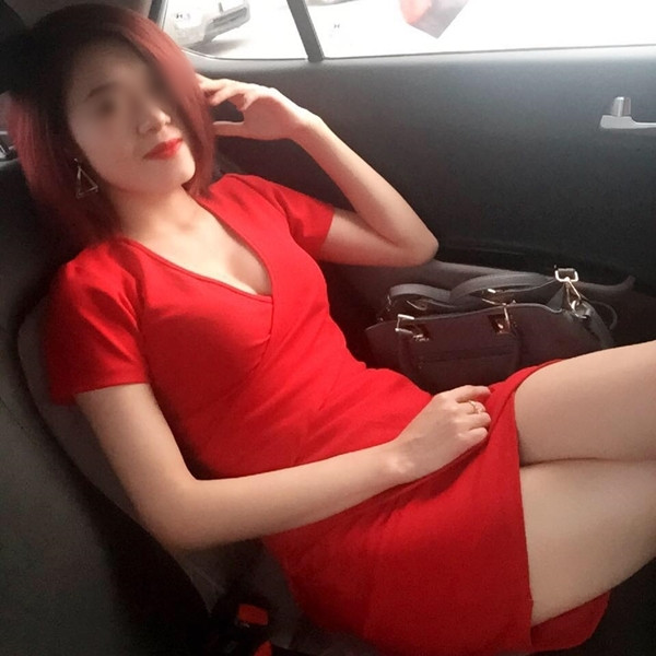 Quá trình điều tra bước đầu xác định, Lê Thị Hà Phương là người đứng đầu đường dây chuyên cung cấp “gái gọi”, gái nhảy cao cấp phục vụ nhu cầu của khách làng chơi. Vốn là một cô gái xinh xắn từ gương mặt ưa nhìn đến vóc dáng gợi cảm, Phương đã sớm sa chân vào con đường cạm bẫy.