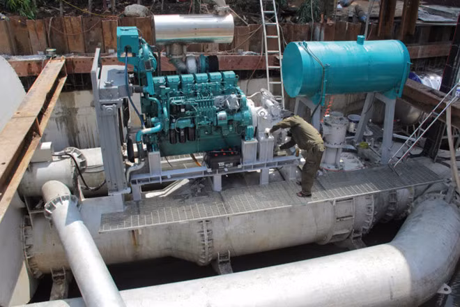 Sau này, khi dự án hoàn thành thành phố có tính toán lại hợp đồng với chủ đầu tư máy bơm hay không thì lại là vấn đề khác. 