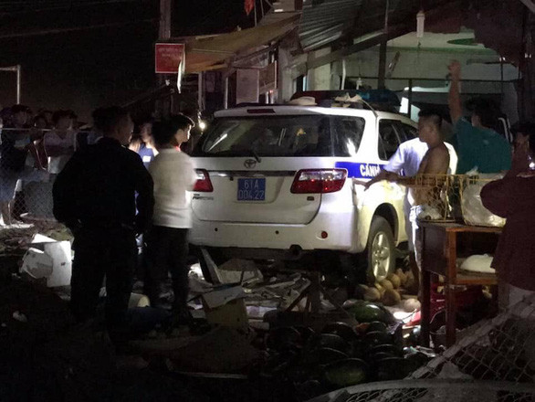 Truong ban To chuc huyen tu vong duoi cong: Van hoa ruou bia cong so va he luy-Hinh-5