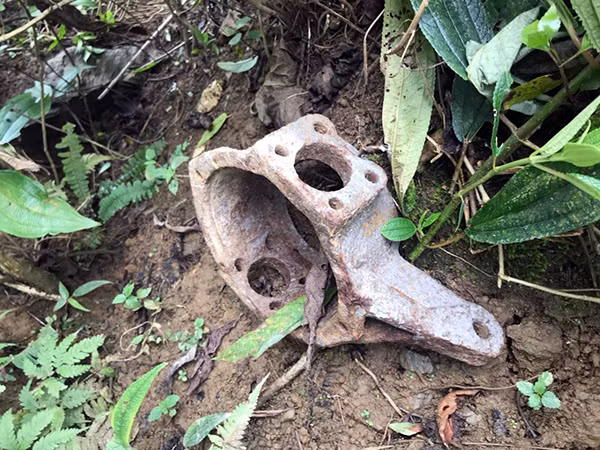 Bi dap sat vao dau vi di dau cung mang theo tui tien gan 1 ty dong-Hinh-3