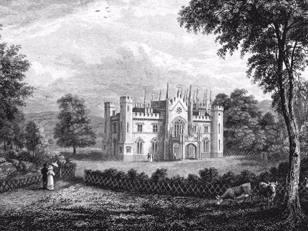 Tòa biệt thự được xây dựng vào năm 1819 để thay thế cho một ngôi nhà đầu thế kỷ 17 đã bị thiêu rụi vào năm 1810.