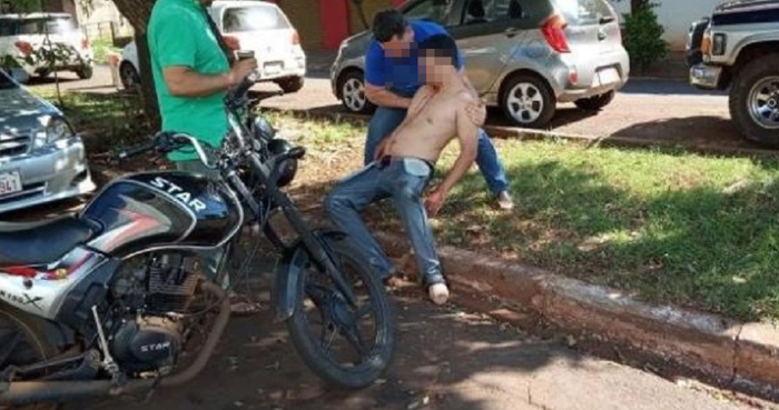 Xon xao nguoi dan ong cat cua quy tu tu vi chia tay ban gai