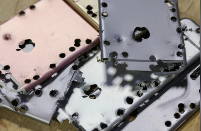 Bat ngo chi tiet qua trinh tai che iPhone da qua su dung