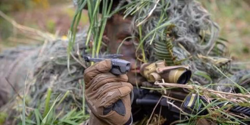 Lợi thế này cho phép UAV siêu nhỏ này hoạt động bí mật và rất khó bị phát hiện.