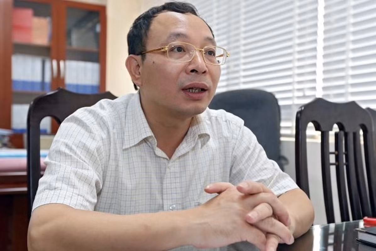  Bị can Nguyễn Nam Liên, Vụ trưởng Vụ kế hoạch tài chính, Bộ Y tế nhận hối lộ 100.000 USD (tương đương hơn 2,3 tỷ đồng). đã nộp khắc phục toàn bộ số tiền đã nhận của Phan Quốc Việt. 