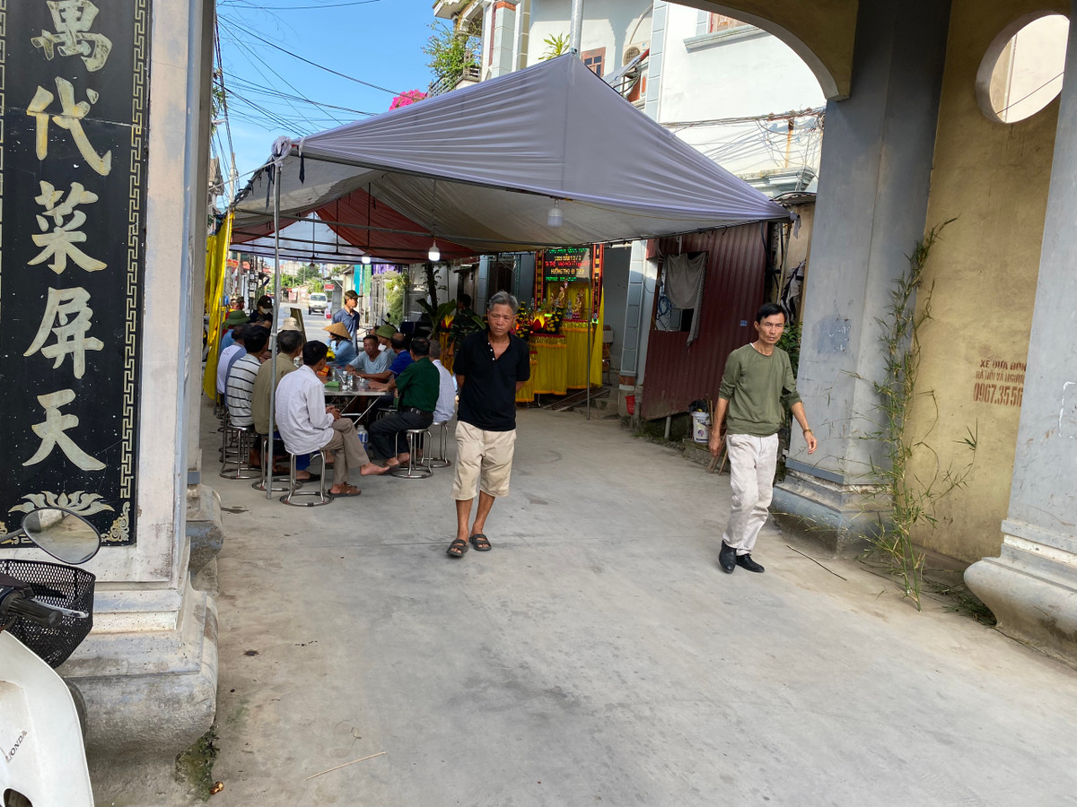 Hai Duong: Hai ong chau bi duoi nuoc thuong tam-Hinh-2