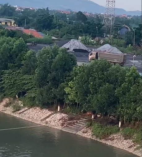 Bui tro xi NM Nhiet dien: UBND tinh Hai Duong yeu cau tam dung xuat xi thai-Hinh-7