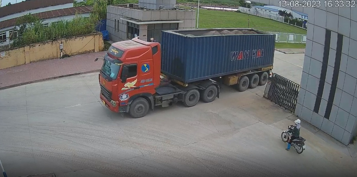 Bui tro xi NM Nhiet dien: UBND tinh Hai Duong yeu cau tam dung xuat xi thai-Hinh-5