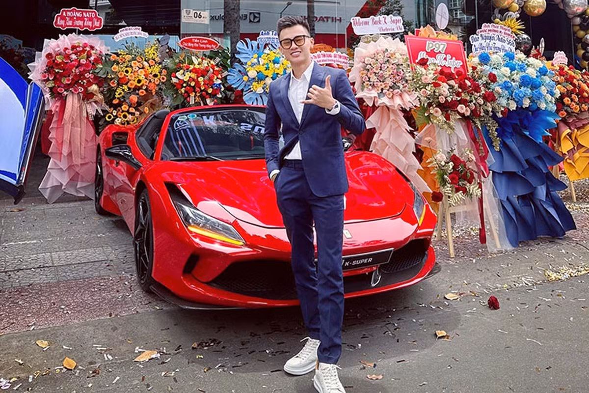 Cơ quan Cảnh sát điều tra - Công an TPHCM đã ra Quyết định khởi tố vụ án hình sự “Lừa đảo chiếm đoạt tài sản”, “Lạm dụng tín nhiệm chiếm đoạt tài sản”. Khởi tố bị can, tạm giam 4 tháng với Phan Công Khanh về tội “Lừa đảo chiếm đoạt tài sản”, Mohamach Da Pha về tội “Lạm dụng tín nhiệm chiếm đoạt tài sản”.